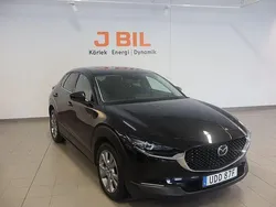 Svart Begagnad 2021 Mazda CX-30 Sky SUV | 259 900 kr (Marknadspris)