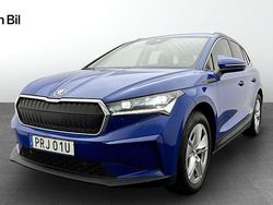 Blå (energy blue) Begagnad 2023 Skoda Enyaq iV SUV | 429 900 kr (Marknadspris)