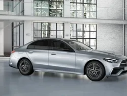 Ny 2024 Mercedes C300e Sedan | 671 750 kr (Dyr)
