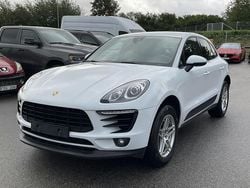 Vit Begagnad 2016 Porsche Macan SUV | 199 000 kr