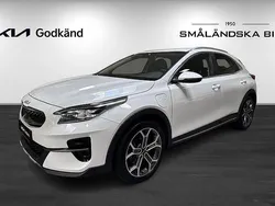 Vit Begagnad 2022 Kia XCeed Advance SUV | 259 000 kr (Marknadspris)