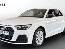 Cortinavit Begagnad 2022 Audi A1 Sportback Proline Halvkombi | 224 000 kr (Marknadspris)