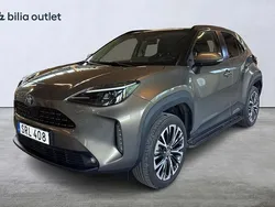 Grön Begagnad 2023 Toyota Yaris Cross Style SUV | 299 900 kr (Marknadspris)