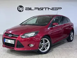 Röd Begagnad 2012 Ford Focus Titanium Halvkombi | 96 900 kr (Lite dyr)