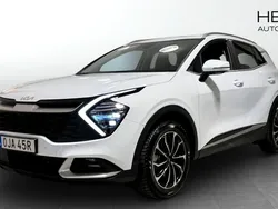 Vit (white) Begagnad 2023 Kia Sportage Advance SUV | 379 900 kr (Bra pris)