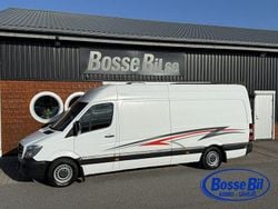 Vit Begagnad 2016 Mercedes Sprinter Van | 489 000 kr