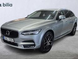 Silver Begagnad 2019 Volvo V90 CC SE Kombi | 389 000 kr (Marknadspris)
