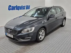 Grå (savilegrå metallic) Begagnad 2015 Volvo V60 Momentum Kombi | 129 000 kr (Marknadspris)