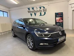 Mörkblå Begagnad 2014 VW Passat Kombi | 129 900 kr (Dyr)