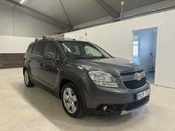 Grå Begagnad 2012 Chevrolet Orlando Minibuss | 59 900 kr (Marknadspris)