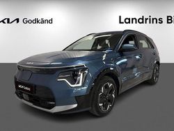 Blå (blå metallic) Begagnad 2023 Kia e-Niro SUV | 334 300 kr (Lite dyr)