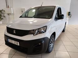 Vit Begagnad 2023 Peugeot Partner Van | 229 000 kr (Dyr)