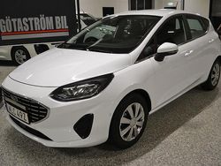 Frozen white med klarlack Begagnad 2022 Ford Fiesta Halvkombi | 125 000 kr (Marknadspris)