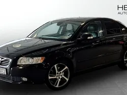Svart (black) Begagnad 2012 Volvo S40 Sedan | 79 900 kr (Lite dyr)
