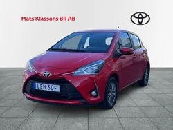 Röd Begagnad 2019 Toyota Yaris Halvkombi | 139 000 kr (Marknadspris)