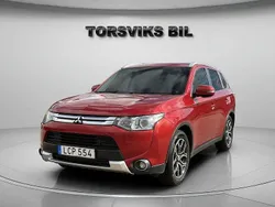 Mörkröd (rödmet) Begagnad 2014 Mitsubishi Outlander SUV | 149 900 kr (Marknadspris)