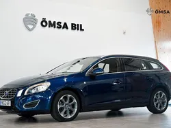 Mörkblå Begagnad 2012 Volvo V60 Ocean Race Kombi | 139 800 kr (Bra pris)