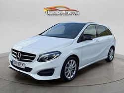 Vit Begagnad 2017 Mercedes B180 Urban Minibuss | 154 900 kr (Marknadspris)