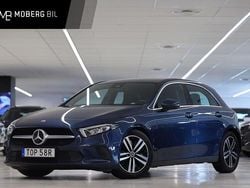 Blå Begagnad 2020 Mercedes A180 Progressive Halvkombi | 199 900 kr (Marknadspris)