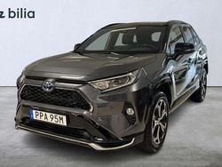 Grå Begagnad 2020 Toyota RAV4 Hybrid Style SUV | 449 900 kr (Dyr)