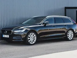 Svart Begagnad 2018 Volvo V90 Kombi | 219 900 kr (Marknadspris)