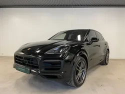 Svart Begagnad 2022 Porsche Cayenne Platinum Edition SUV | 1 079 000 kr