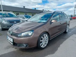 Mörkbrun (brun) Begagnad 2011 VW Golf Kombi | 59 900 kr (Marknadspris)