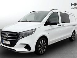 Vit Ny 2025 Mercedes Vito Minibuss | 812 375 kr (Dyr)