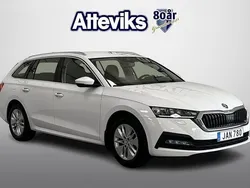 Vit Begagnad 2023 Skoda Octavia G-TEC Kombi | 299 900 kr (Dyr)