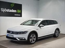 Vit Begagnad 2016 VW Passat Alltrack Kombi | 144 900 kr (Marknadspris)