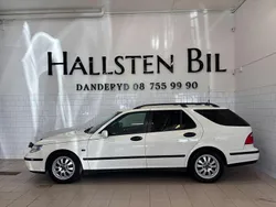 Vit Begagnad 2004 Saab 9-5 Aero Kombi | 199 000 kr