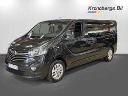 Svart Begagnad 2018 Opel Vivaro Van | 157 400 kr