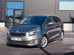 Grå Begagnad 2013 Kia Carens Minibuss | 79 900 kr (Marknadspris)