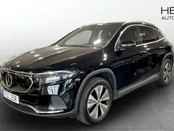 Svart (black) Begagnad 2023 Mercedes EQA250+ Premium SUV | 389 900 kr
