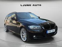 Svart Begagnad 2011 BMW 320 Comfort Edition Kombi | 89 900 kr (Marknadspris)