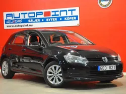 Svart Begagnad 2014 VW Golf VII Halvkombi | 117 800 kr (Marknadspris)