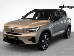 Ljusgrå (grå) Begagnad 2024 Volvo XC40 Core SUV | 469 000 kr (Marknadspris)