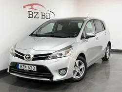Silver Begagnad 2015 Toyota Verso Minibuss | 109 900 kr (Marknadspris)