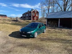 Grön Begagnad 2003 Peugeot 206 Roland Garros Halvkombi | 42 000 kr (Lite dyr)