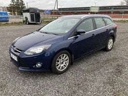 Blå Begagnad 2012 Ford Focus Titanium Kombi | 58 000 kr (Marknadspris)