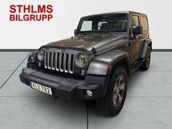 Grå Begagnad 2016 Jeep Wrangler Sahara SUV | 369 900 kr