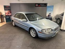 Ljusblå (blå) Begagnad 2001 Volvo S80 Sedan | 9 000 kr (Superpris)
