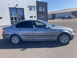 Grå Begagnad 2004 BMW 320 Sedan | 32 500 kr (Marknadspris)