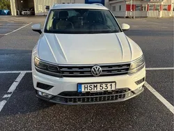 Vit Begagnad 2017 VW Tiguan SUV | 199 000 kr (Marknadspris)
