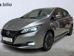 Grå Begagnad 2023 Nissan Leaf N-Connecta Halvkombi | 249 000 kr (Marknadspris)