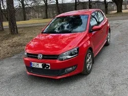 Röd Begagnad 2012 VW Polo Halvkombi | 75 000 kr (Bra pris)