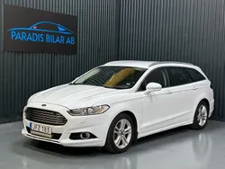 Vit Begagnad 2015 Ford Mondeo Titanium Kombi | 139 900 kr (Marknadspris)