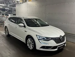 Vit Begagnad 2016 Renault Talisman GrandTour Kombi | 129 900 kr (Marknadspris)