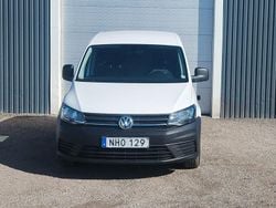 Vit Begagnad 2016 VW Caddy Minibuss | 99 500 kr (Marknadspris)