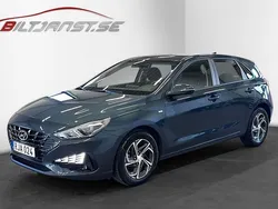 Blå Begagnad 2023 Hyundai i30 Halvkombi | 199 900 kr (Bra pris)